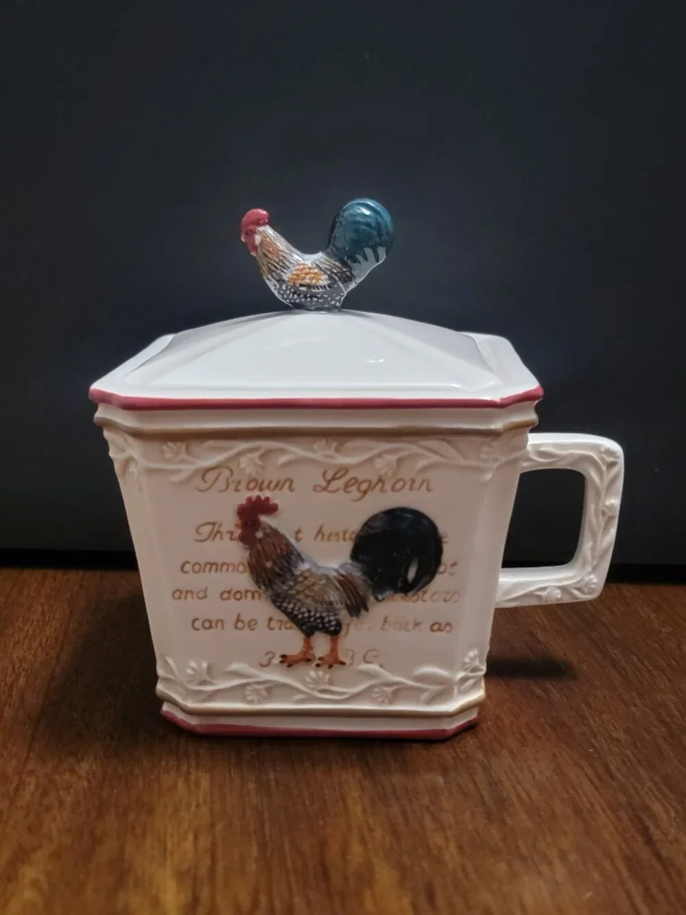 MWW Market Brown Leghorn Rooster Covered Mug Cup with 3D Rooster Lid